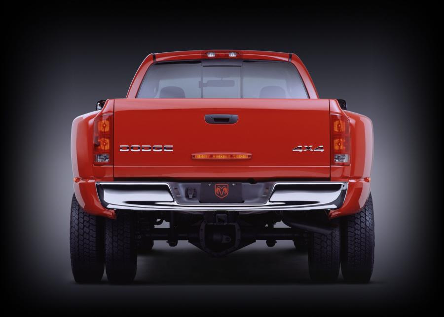 Dodge Ram Heavy Duty 2003 года  (фото 32 из 36)